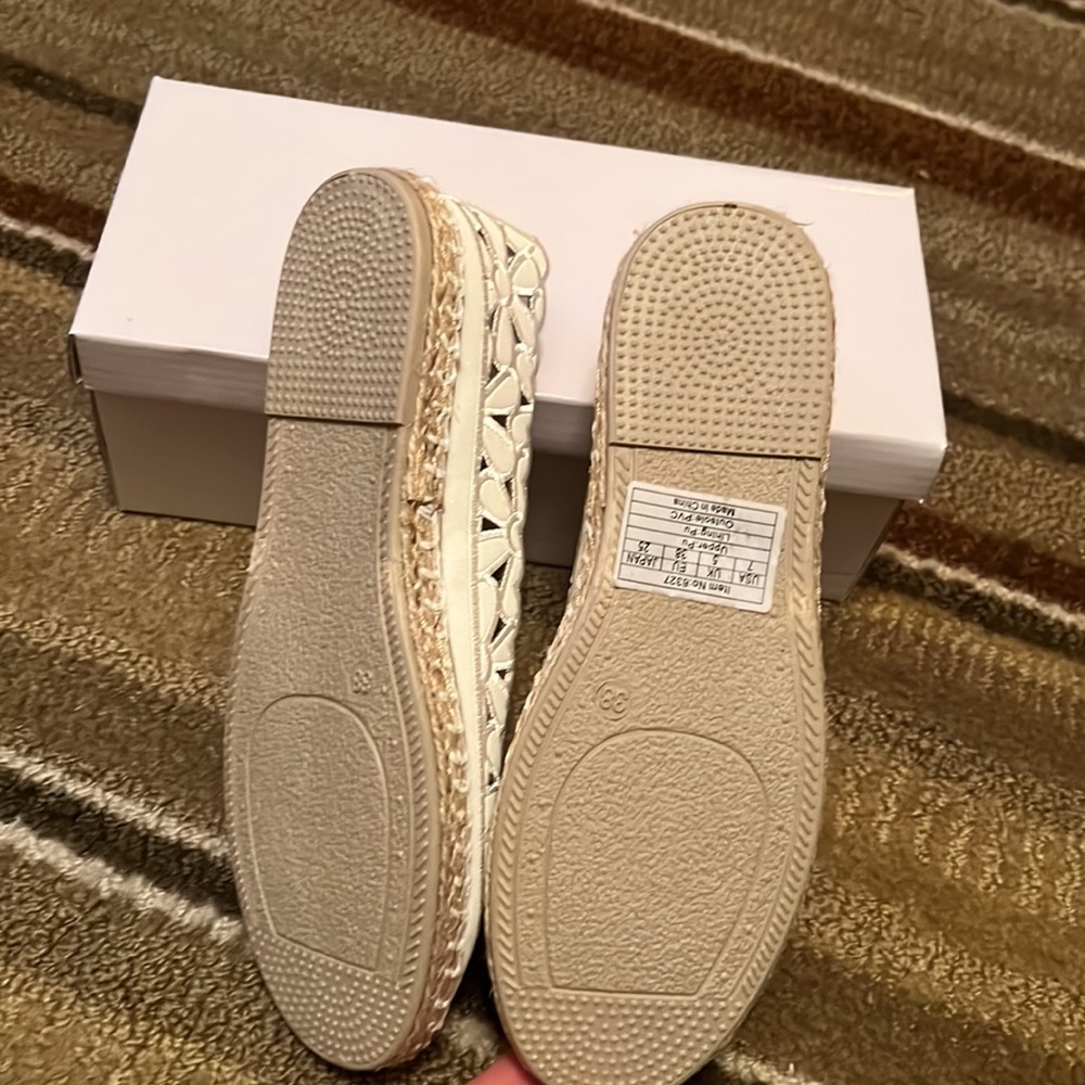 WOMENS flat shoes - Picture 4 of 6